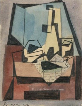  verre - Verre bouteille poisson sur un journal 1922 kubistisch